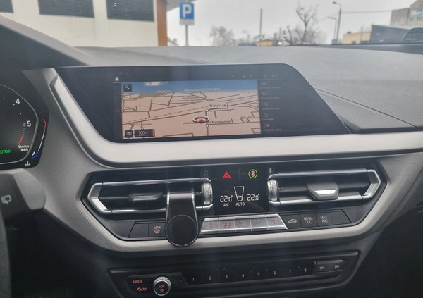 BMW Seria 1 cena 85000 przebieg: 98784, rok produkcji 2020 z Białystok małe 67